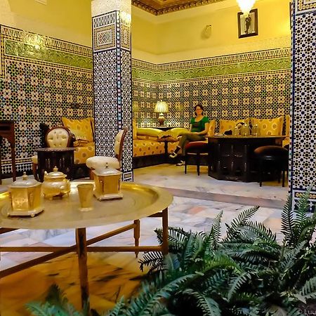 Dar Al Madina Al Kadima Fez Exterior foto