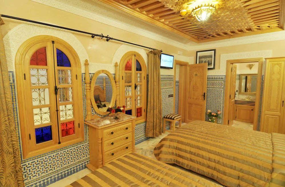 Dar Al Madina Al Kadima Fez Exterior foto