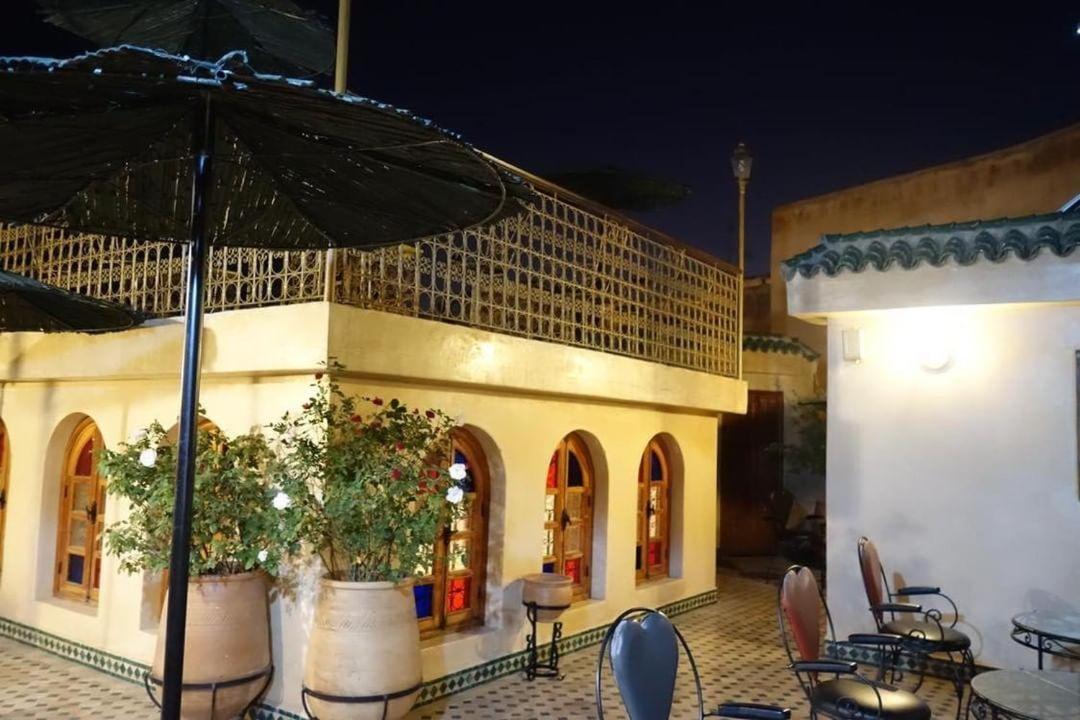 Dar Al Madina Al Kadima Fez Exterior foto